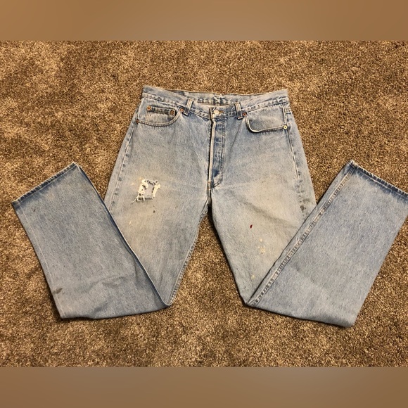 VINTAGE 1980s Levi’s 501 36x32 DISTRESSED DENIM JEANS MADE IN USA! READ!!! - Picture 3 of 11